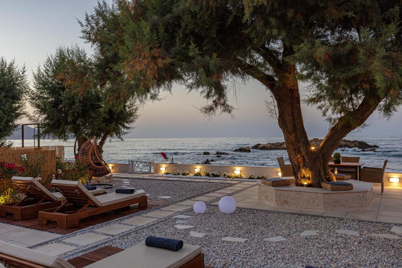 Villa Seashell -Wonderful Newly Renovated Villa On The Beach Galatás Eksteriør billede